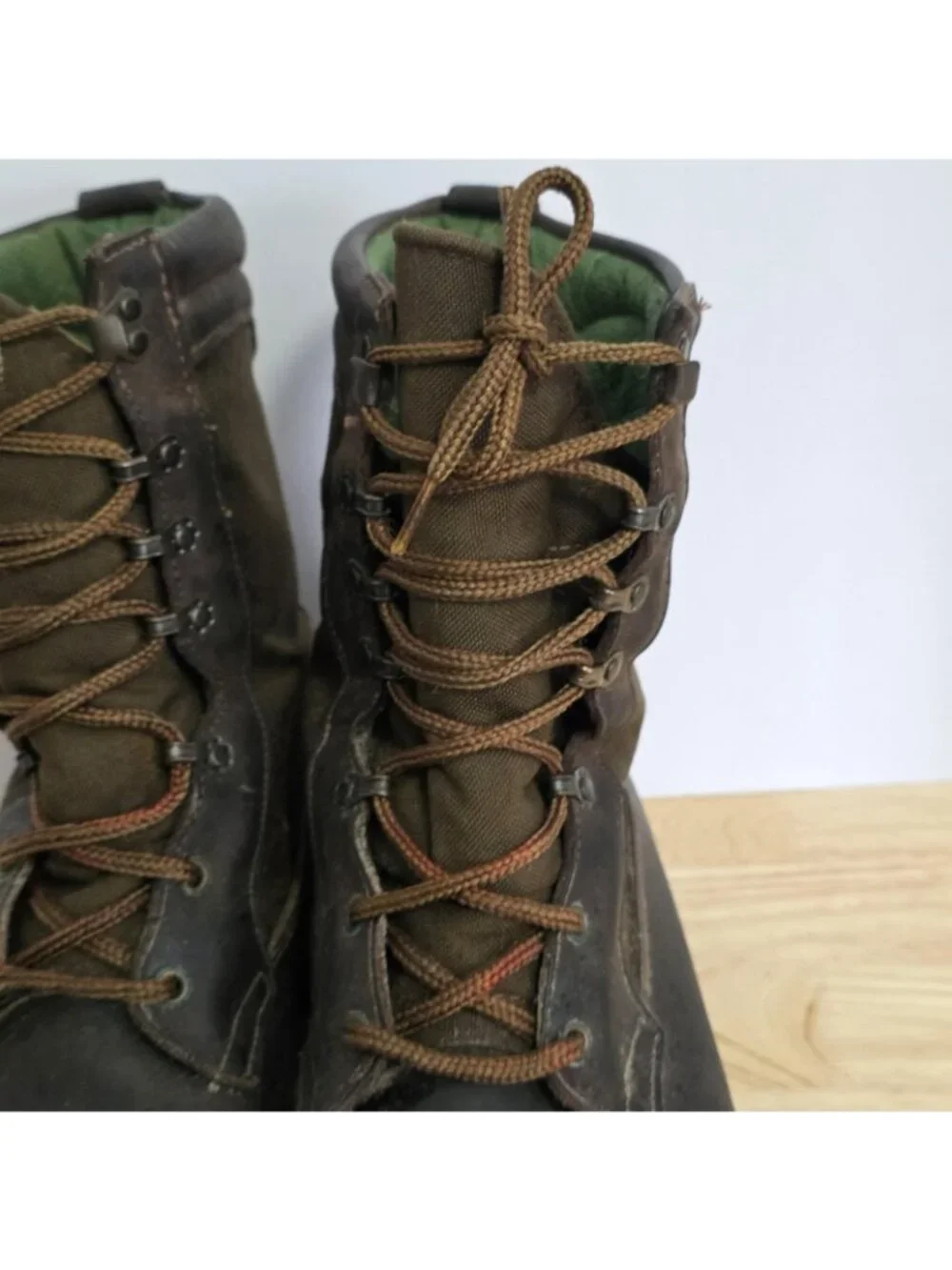 Irish Setter Boots Mens Size 9.5 Brown Leather Combat Workwear Gore-Tex 17255